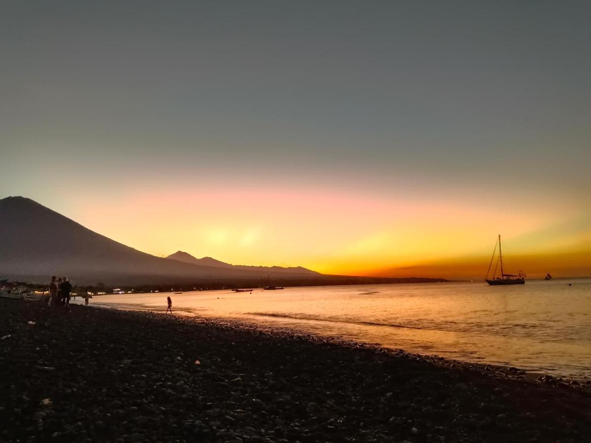 Beach Side Amed Delem Family Ambat Extérieur photo