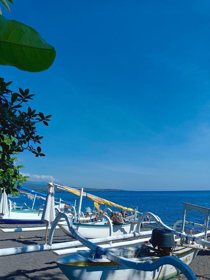 Beach Side Amed Delem Family Ambat Extérieur photo